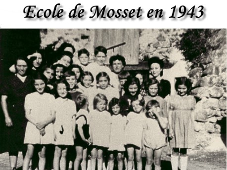 Ecole en 1943