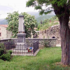 Monument aux morts de Mosset apres 1985 Monument aux morts de Mosset
