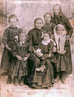 Vidal Therese 1882 1955 et ses 4 enfants